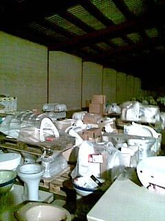 Retourware Sanitär Keramik Toiletten, Spülbecken